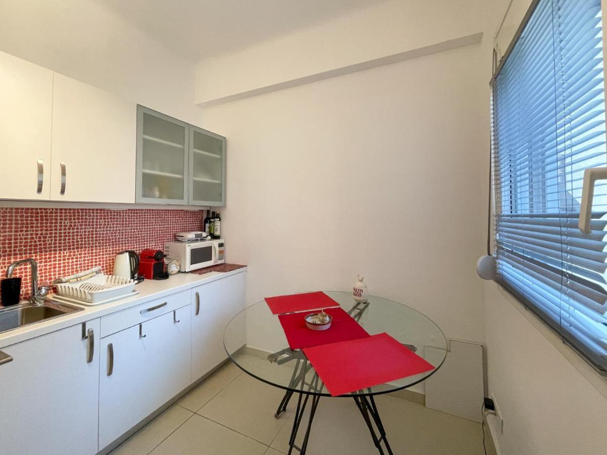 Athens Stylish Studio 3 At Metro Stop Syntagma Екстериор снимка